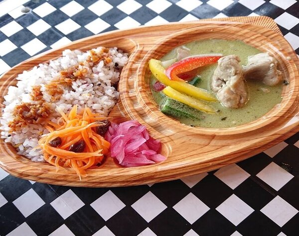 青パパイヤのグリーンカレー.jpg
